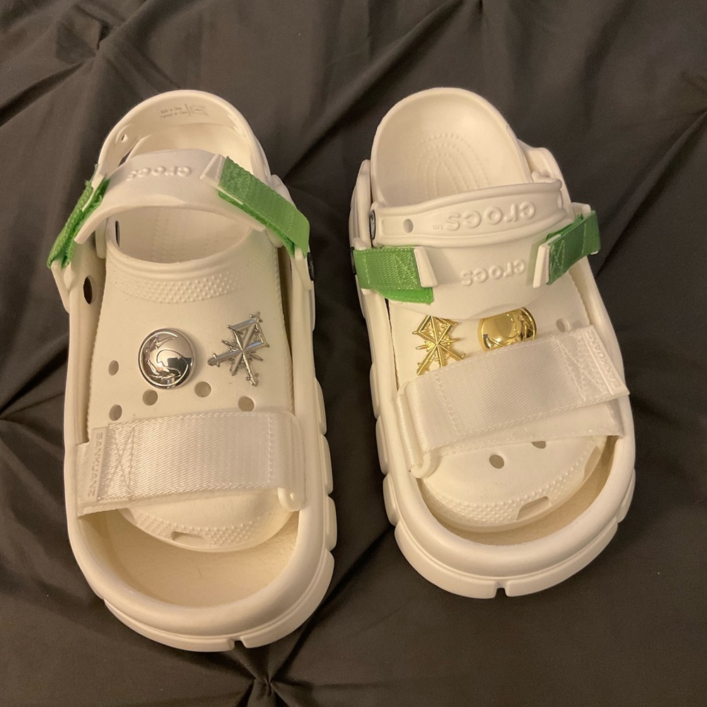 Crocs SANKUANTZ WOMAN size 8  -  2 part set